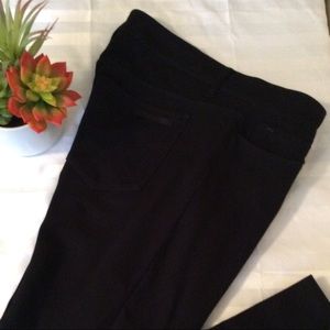 Joe’s Jeans Black Stretch Bootleg Jeans